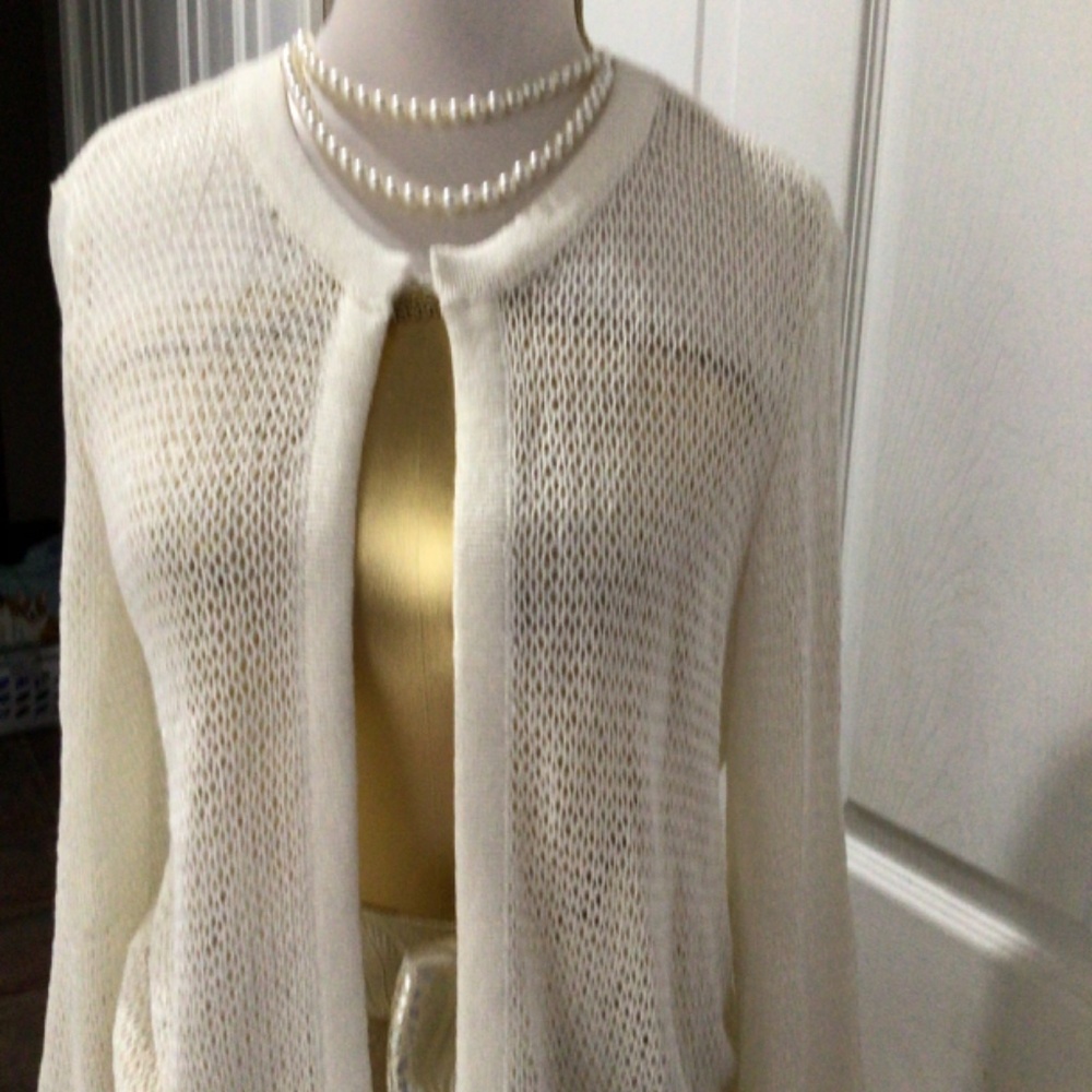Woman’s cardigan - Picture 3 of 5